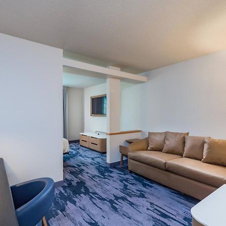 Fairfield Inn And Suites By Marriott Tampa North Temple Terrace Exteriör bild