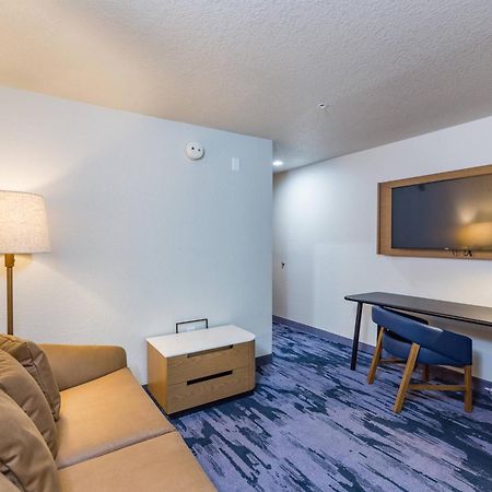 Fairfield Inn And Suites By Marriott Tampa North Temple Terrace Exteriör bild