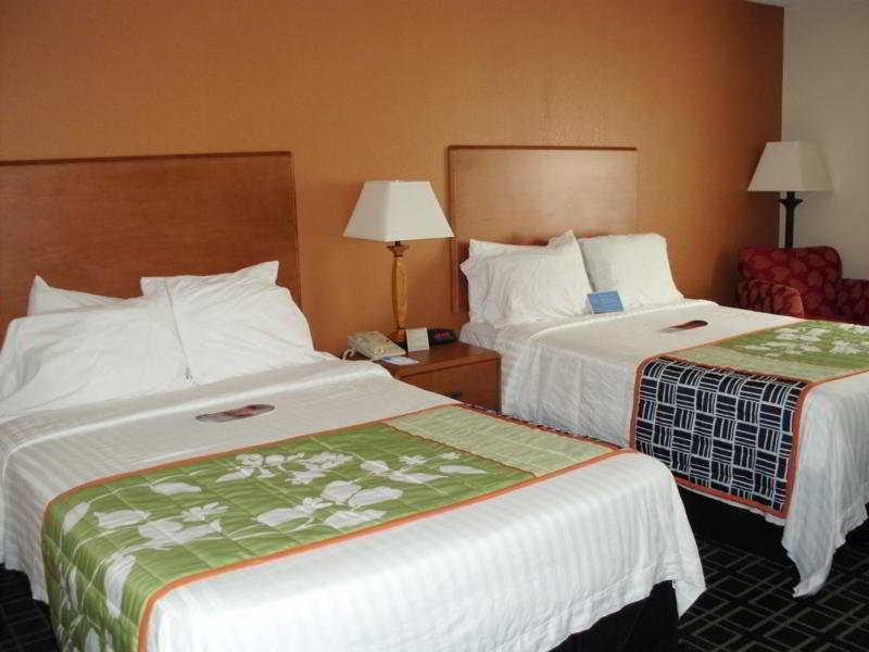 Fairfield Inn And Suites By Marriott Tampa North Temple Terrace Exteriör bild
