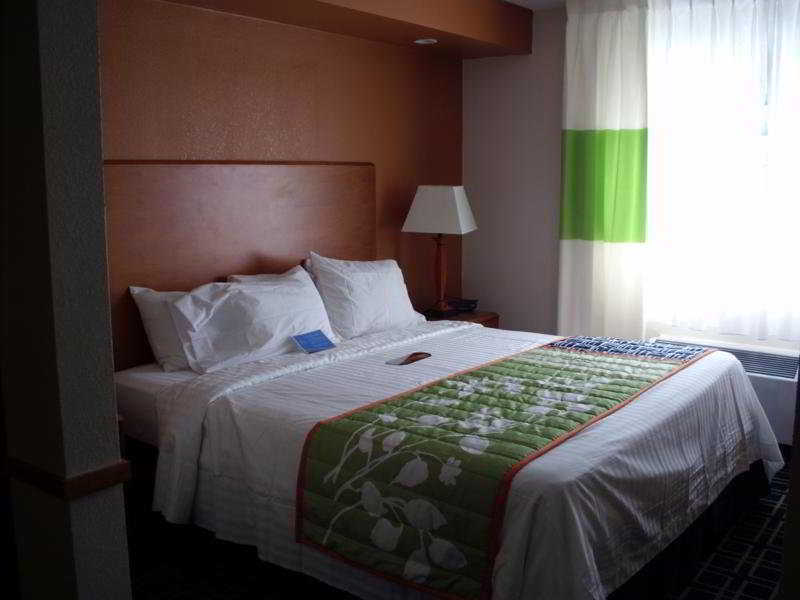 Fairfield Inn And Suites By Marriott Tampa North Temple Terrace Exteriör bild