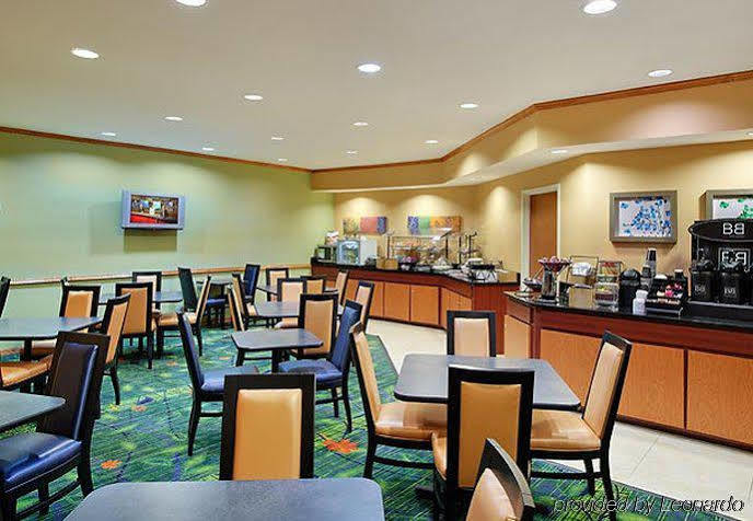 Fairfield Inn And Suites By Marriott Tampa North Temple Terrace Exteriör bild